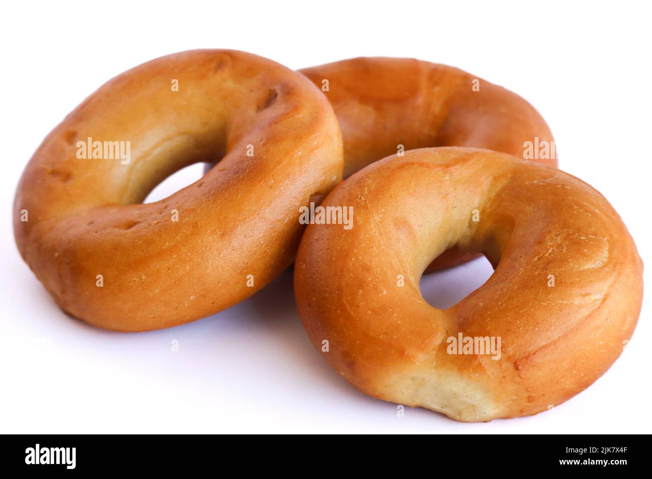 Bagels auf weißem Hintergrund. 3 Bagels Stockfoto