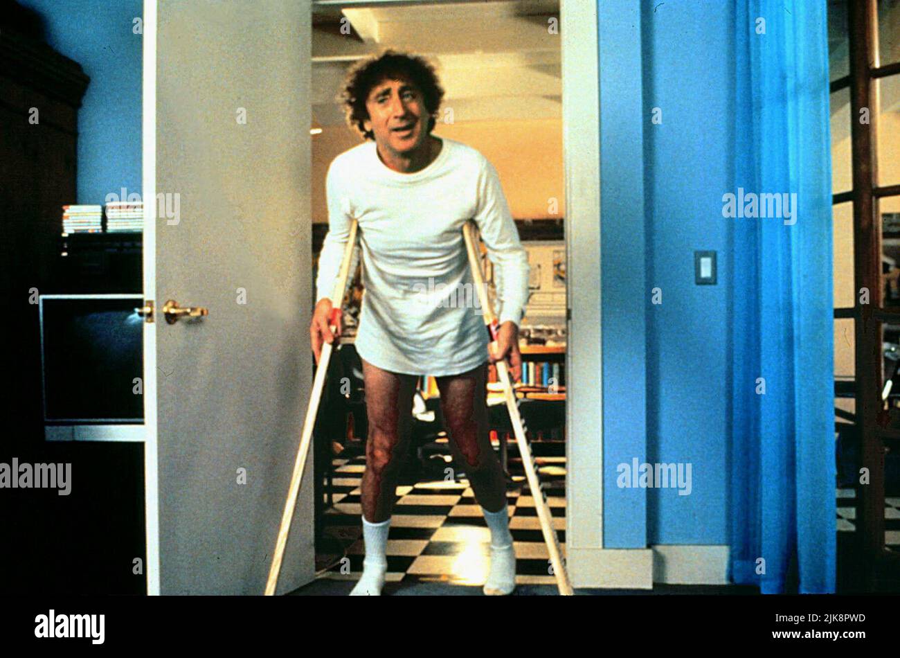 Gene Wilder Film: Lustig über die Liebe (USA 1990) Charaktere: Duffy Bergman Regie: Leonard Nimoy 21 September 1990 **WARNUNG** Dieses Foto ist nur für redaktionelle Zwecke bestimmt und unterliegt dem Copyright von PARAMOUNT und/oder des Fotografen, der von der Film- oder Produktionsfirma beauftragt wurde und darf nur von Publikationen im Zusammenhang mit der Bewerbung des oben genannten Films reproduziert werden. Eine obligatorische Gutschrift an PARAMOUNT ist erforderlich. Der Fotograf sollte auch bei Bekanntwerden des Fotos gutgeschrieben werden. Ohne schriftliche Genehmigung der Film Company kann keine kommerzielle Nutzung gewährt werden. Stockfoto