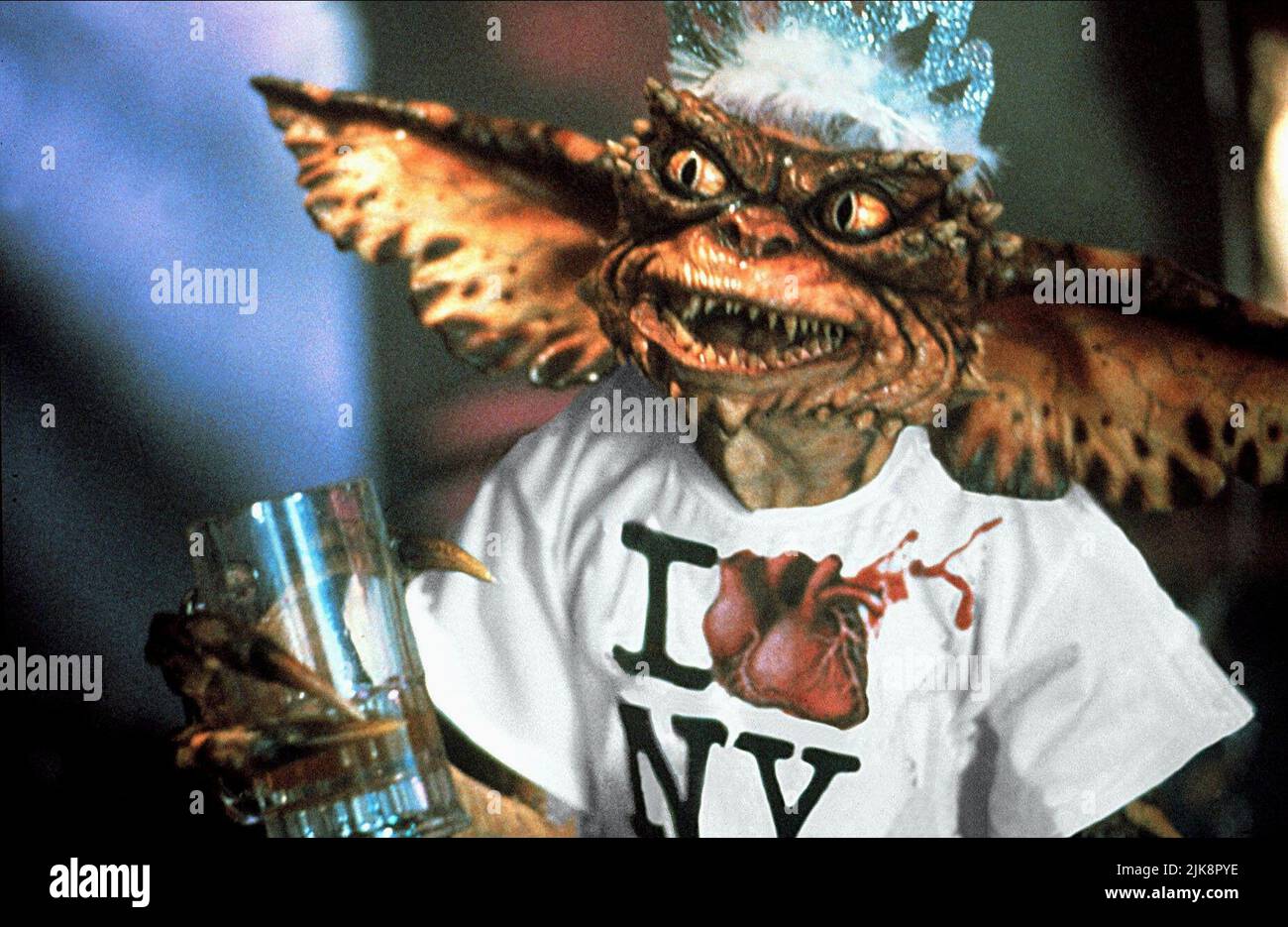 Evil Gremlin Film Gremlins 2: The New Batch (USA 1990) Regie: Joe Dante 15. Juni 1990 **WARNUNG** dieses Foto ist nur für redaktionelle Zwecke bestimmt und ist urheberrechtlich geschützt von WARNER BROS. Und/oder dem von der Film- oder Produktionsgesellschaft beauftragten Fotografen und dürfen nur durch Veröffentlichungen in Verbindung mit der Werbung für den oben genannten Film reproduziert werden. Eine obligatorische Gutschrift an WARNER BROS. Ist erforderlich. Der Fotograf sollte ebenfalls angerechnet werden, wenn er bekannt ist. Ohne schriftliche Genehmigung der Film Company kann keine kommerzielle Nutzung gewährt werden. Stockfoto