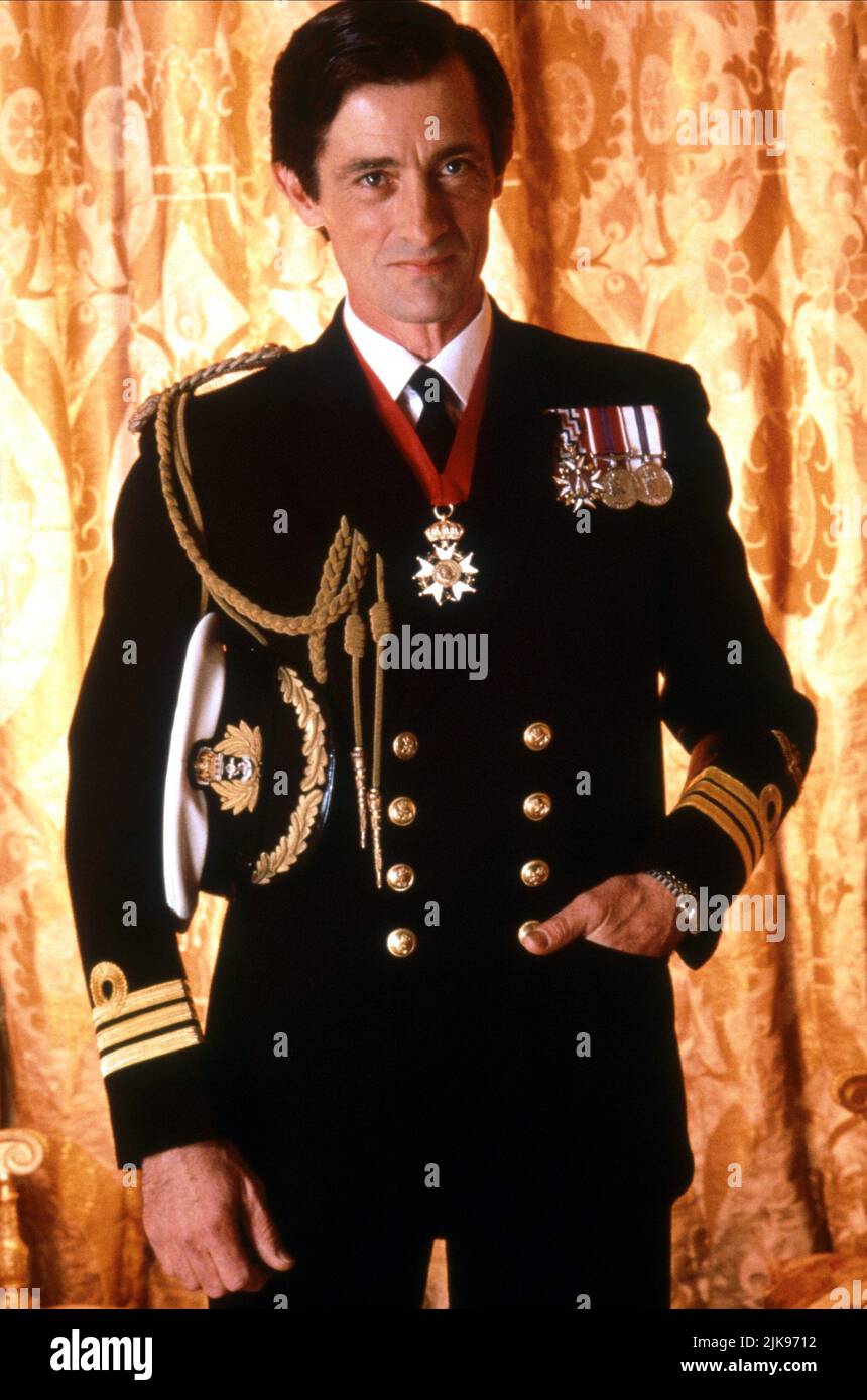 Roger Rees Film: Charles and Diana: Unhappily Ever After; Charles & Diana: A Palace Divided (TV-Film) Charaktere: PRINCE CHARLES USA/CAN 1992, Regie: John Power 13 December 1992 **WARNUNG** Dieses Foto ist nur für redaktionelle Zwecke bestimmt und unterliegt dem Copyright von ABC und/oder des Fotografen, der von der Film- oder Produktionsfirma beauftragt wurde, und kann nur von Publikationen im Zusammenhang mit der Bewerbung des oben genannten Films reproduziert werden. Eine obligatorische Gutschrift an ABC ist erforderlich. Der Fotograf sollte auch bei Bekanntwerden des Fotos gutgeschrieben werden. Ohne schriftliche Genehmigung der Film Compan kann keine kommerzielle Nutzung gewährt werden Stockfoto