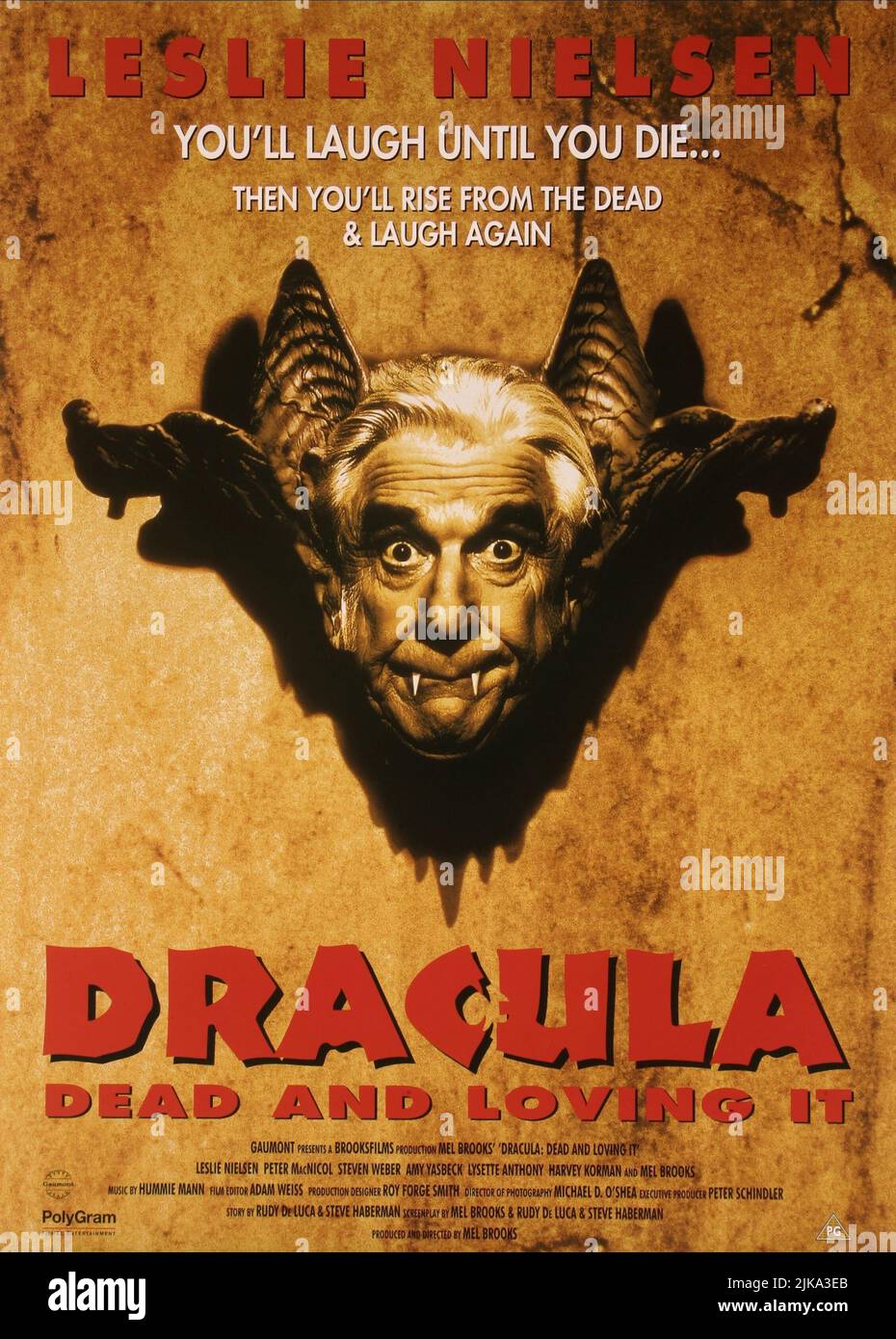 Leslie Nielsen Poster Film Dracula: Dead & Loving IT (USA/FR 1995) Regie: Mel Brooks 22. Dezember 1995 **WARNUNG** dieses Foto ist nur für redaktionelle Zwecke bestimmt und unterliegt dem Urheberrecht von CASTLE ROCK und/oder dem Fotografen, der von der Film- oder Produktionsgesellschaft beauftragt wurde. Es kann nur durch Veröffentlichungen in Verbindung mit der Werbung für den oben genannten Film reproduziert werden. Eine obligatorische Gutschrift für CASTLE ROCK ist erforderlich. Der Fotograf sollte ebenfalls angerechnet werden, wenn er bekannt ist. Ohne schriftliche Genehmigung der Film Company kann keine kommerzielle Nutzung gewährt werden. Stockfoto