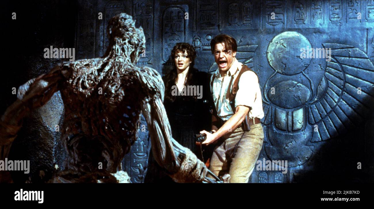 Brendan Fraser & Rachel Weisz Film: Die Mumie (USA 1999) Charaktere: Richard 'Rick' O'Connell & Evelyn Carnahan Regie: Stephen Sommers 16 April 1999 **WARNUNG** Dieses Foto ist nur für redaktionelle Verwendung bestimmt und unterliegt dem Copyright von UNIVERSAL-BILDERN und/oder dem Fotografen, der von der Film- oder Produktionsfirma beauftragt wurde und darf nur von Publikationen im Zusammenhang mit der Bewerbung des oben genannten Films reproduziert werden. Eine obligatorische Gutschrift für UNIVERSELLE BILDER ist erforderlich. Der Fotograf sollte auch bei Bekanntwerden des Fotos gutgeschrieben werden. Ohne schriftliche Genehmigung der Film Compa kann keine kommerzielle Nutzung gewährt werden Stockfoto