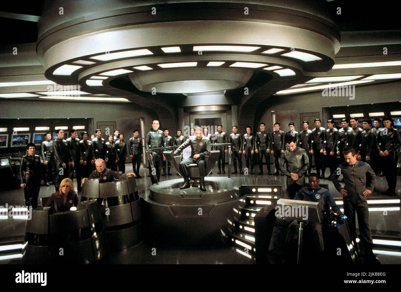 Sigourney Weaver, Alan Rickman & Tim Allen Film: Galaxy Quest (USA 1999) Charaktere: Gwen DeMarco,Alexander Dane & Jason Nesmith Regie: Dean Parisot 23 December 1999 **WARNUNG** Dieses Foto ist nur für den redaktionellen Gebrauch bestimmt und unterliegt dem Copyright von DREAMWORKS SKG und/oder des Fotografen, der von der Film- oder Produktionsfirma beauftragt wurde, und kann nur von Publikationen im Zusammenhang mit der Bewerbung des oben genannten Films reproduziert werden. Eine obligatorische Gutschrift an DREAMWORKS SKG ist erforderlich. Der Fotograf sollte auch bei Bekanntwerden des Fotos gutgeschrieben werden. Ohne schriftliche Genehmigung des F kann keine kommerzielle Nutzung gewährt werden Stockfoto