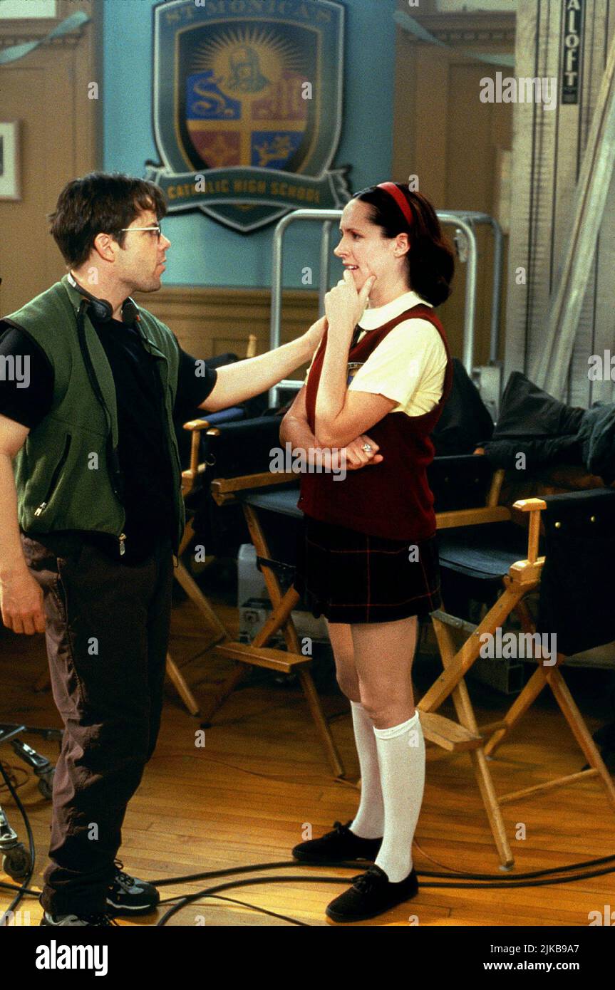 Bruce Mcculloch & Molly Shannon Film: Superstar (1999) Charaktere: & Mary Katherine Gallagher Regie: Bruce McCulloch 05 October 1999 **WARNUNG** Dieses Foto ist nur für redaktionelle Zwecke bestimmt und unterliegt dem Copyright von PARAMOUNT PICTURES und/oder des Fotografen, der von der Film- oder Produktionsfirma beauftragt wurde und darf nur von Publikationen im Zusammenhang mit der Bewerbung des oben genannten Films reproduziert werden. Eine obligatorische Gutschrift für PARAMOUNT-BILDER ist erforderlich. Der Fotograf sollte auch bei Bekanntwerden des Fotos gutgeschrieben werden. Ohne schriftliche Genehmigung der Film Company kann keine kommerzielle Nutzung gewährt werden. Stockfoto