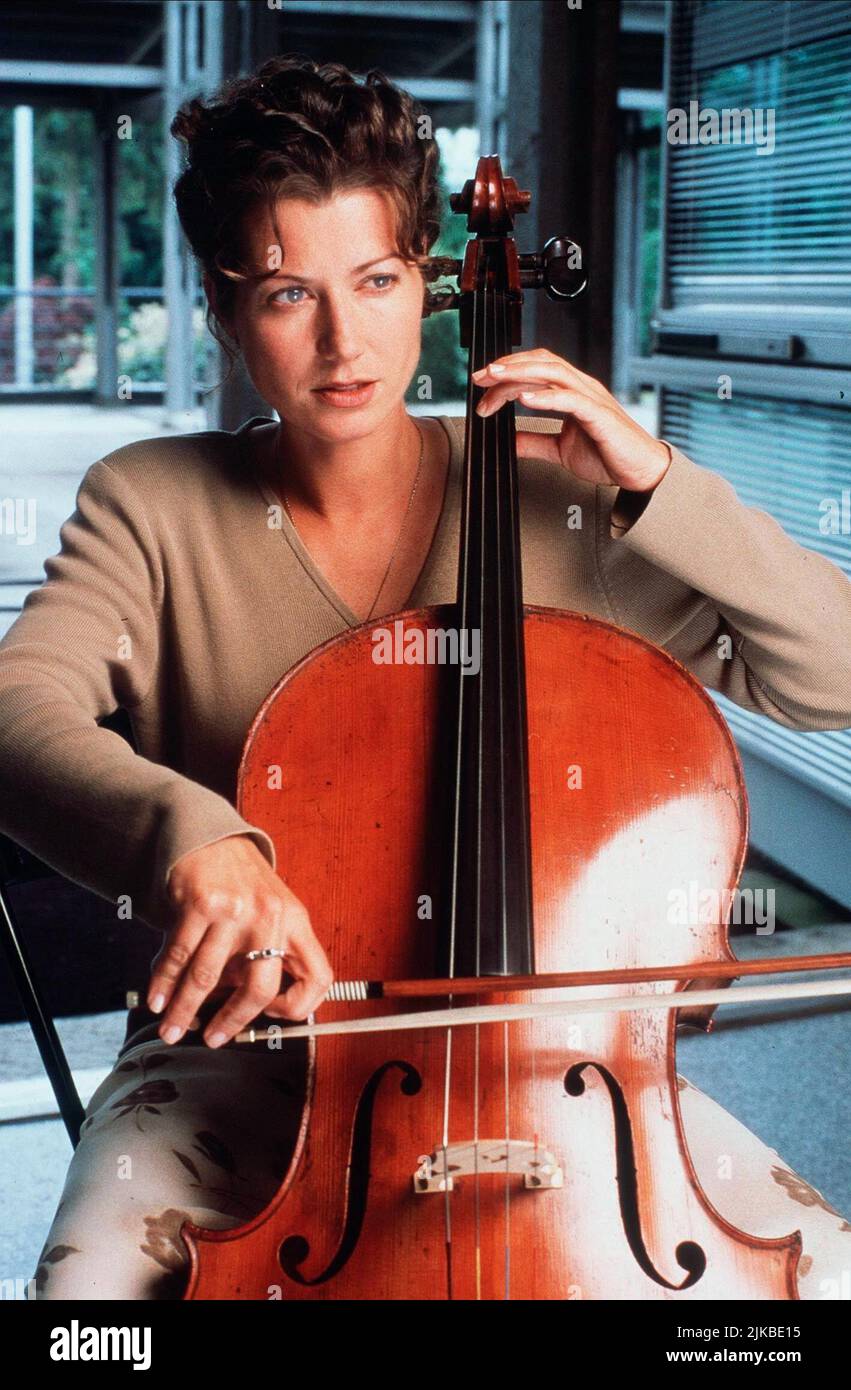 Amy Grant Film: Ein Lied aus dem Herzen (1999) Charaktere: Maryann Lowery Regie: Marcus Cole 26. September 1999 **WARNUNG** Dieses Foto ist nur für redaktionelle Zwecke bestimmt und unterliegt dem Copyright von CBS und/oder des Fotografen, der von der Film- oder Produktionsfirma beauftragt wurde und darf nur von Publikationen im Zusammenhang mit der Bewerbung des oben genannten Films reproduziert werden. Eine obligatorische Gutschrift an CBS ist erforderlich. Der Fotograf sollte auch bei Bekanntwerden des Fotos gutgeschrieben werden. Ohne schriftliche Genehmigung der Film Company kann keine kommerzielle Nutzung gewährt werden. Stockfoto