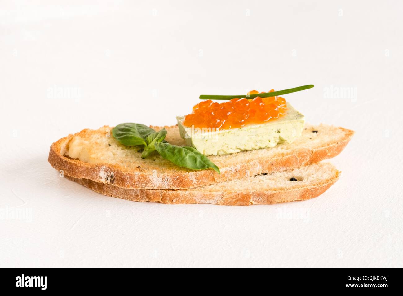 Gesunde Fast-Food-Sandwich Snack Käse Kaviar Stockfoto