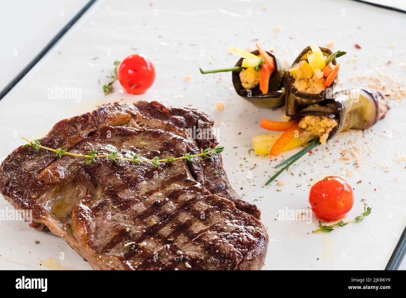 Restaurant Mahlzeit Hintergrund gegrilltes Beefsteak Stockfoto