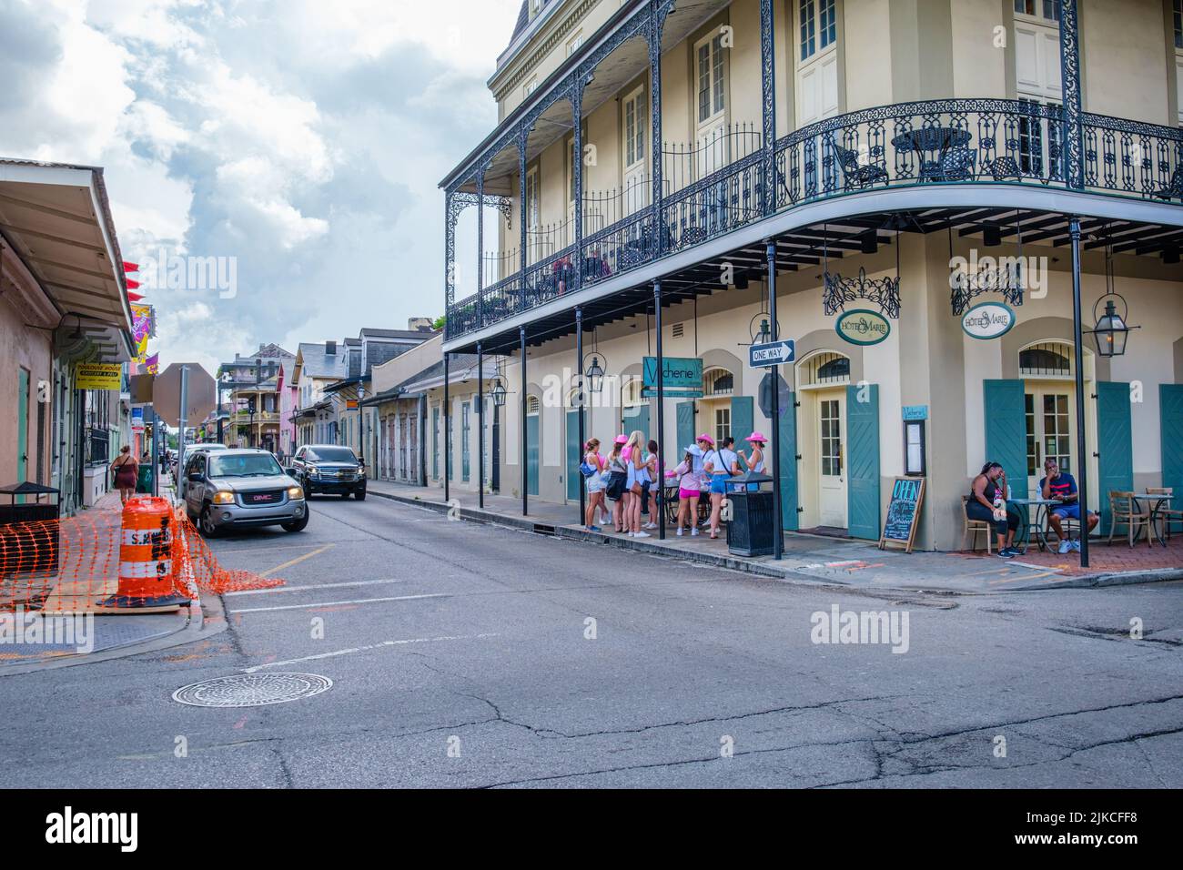 NEW ORLEANS, LA, USA - 30. JULI 2022: Das historische Hotel St. Marie im French Quarter Stockfoto