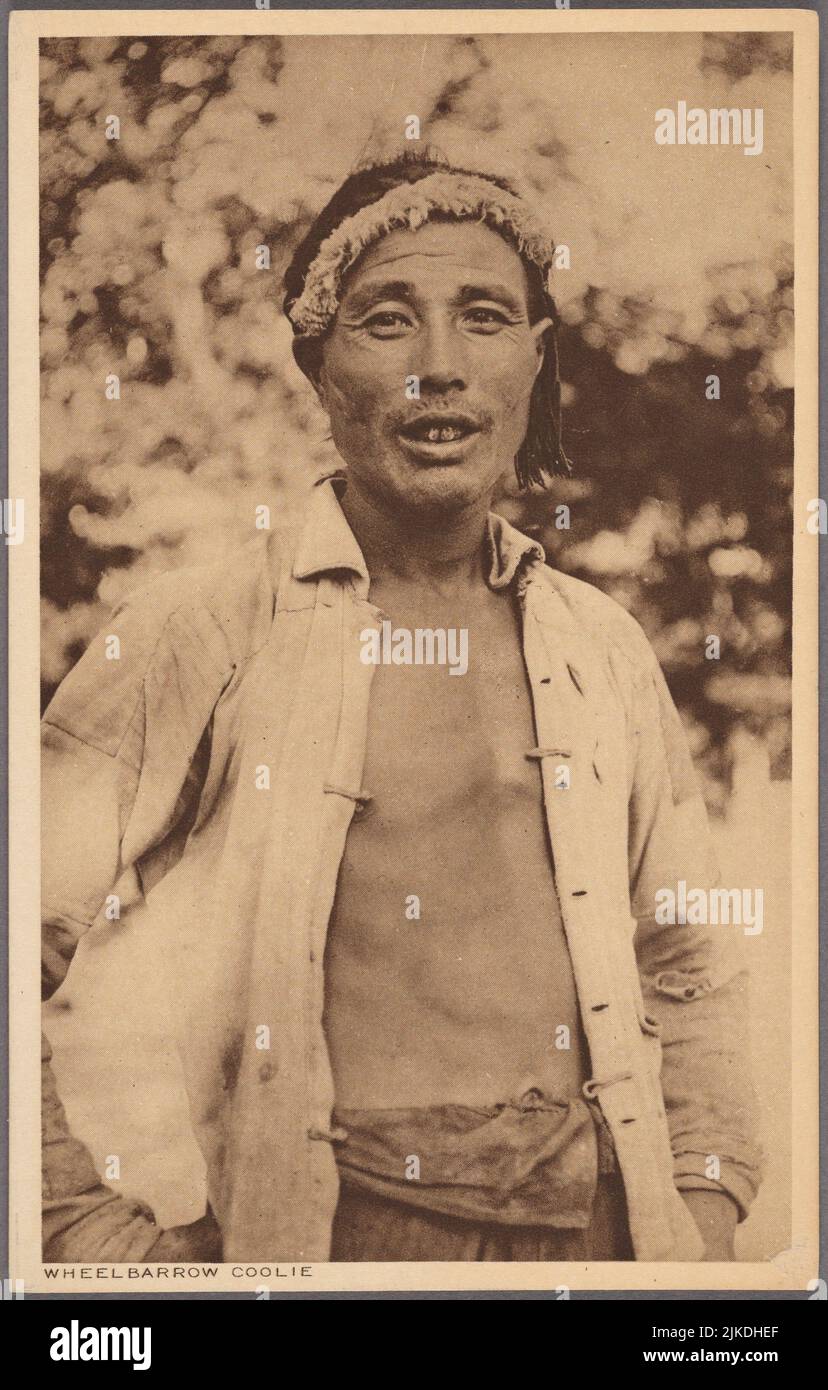 Schubkarre-Coolie. Mactavish & Co. Ltd. (Herausgeber). Pacific Pursuits : Postkarten China - Leben. Ausstellungsdatum: 1922 (Ungefähre) Ort: Shanghai. Stockfoto