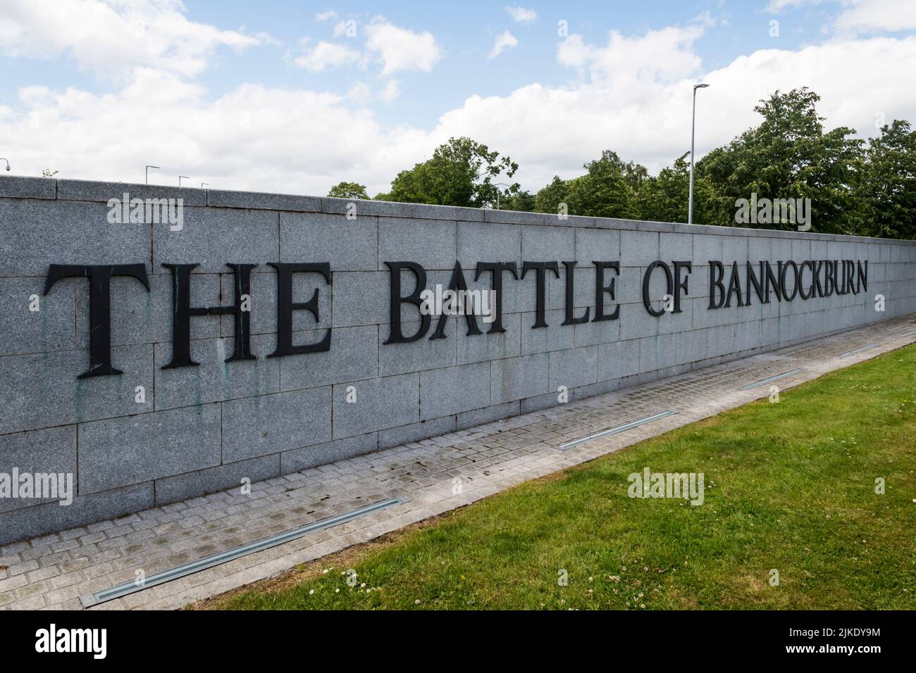 Das Schild „Battle of Bannockburn“ am Eingang zum Schlachtfeld, außerhalb von Stirling, Schottland. Stockfoto