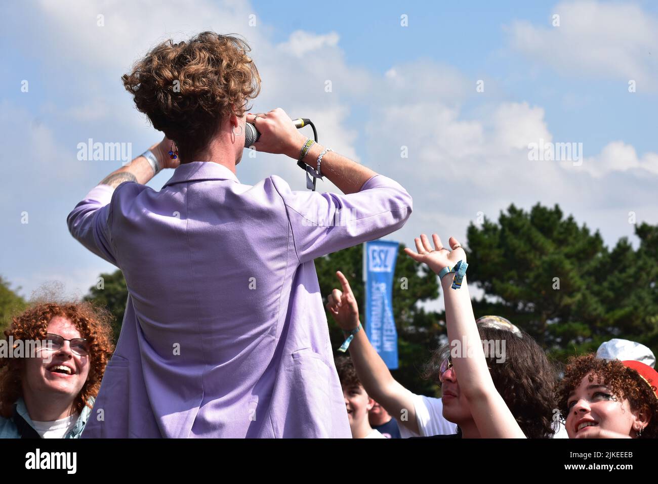 Zach Lount Von King No One Performing Live Off Stage In Concert, Tag 3 Des Victorious Festival 2021 Stockfoto