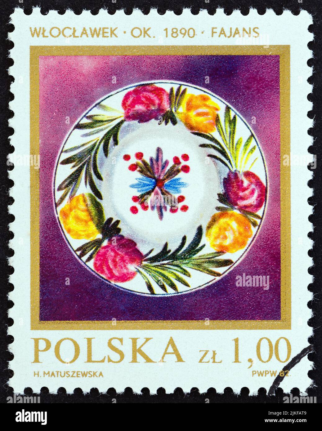 POLEN - UM 1982: Eine in Polen gedruckte Marke aus der Ausgabe 'Polish Ceramics' zeigt Faience Plate, um 1982. Stockfoto