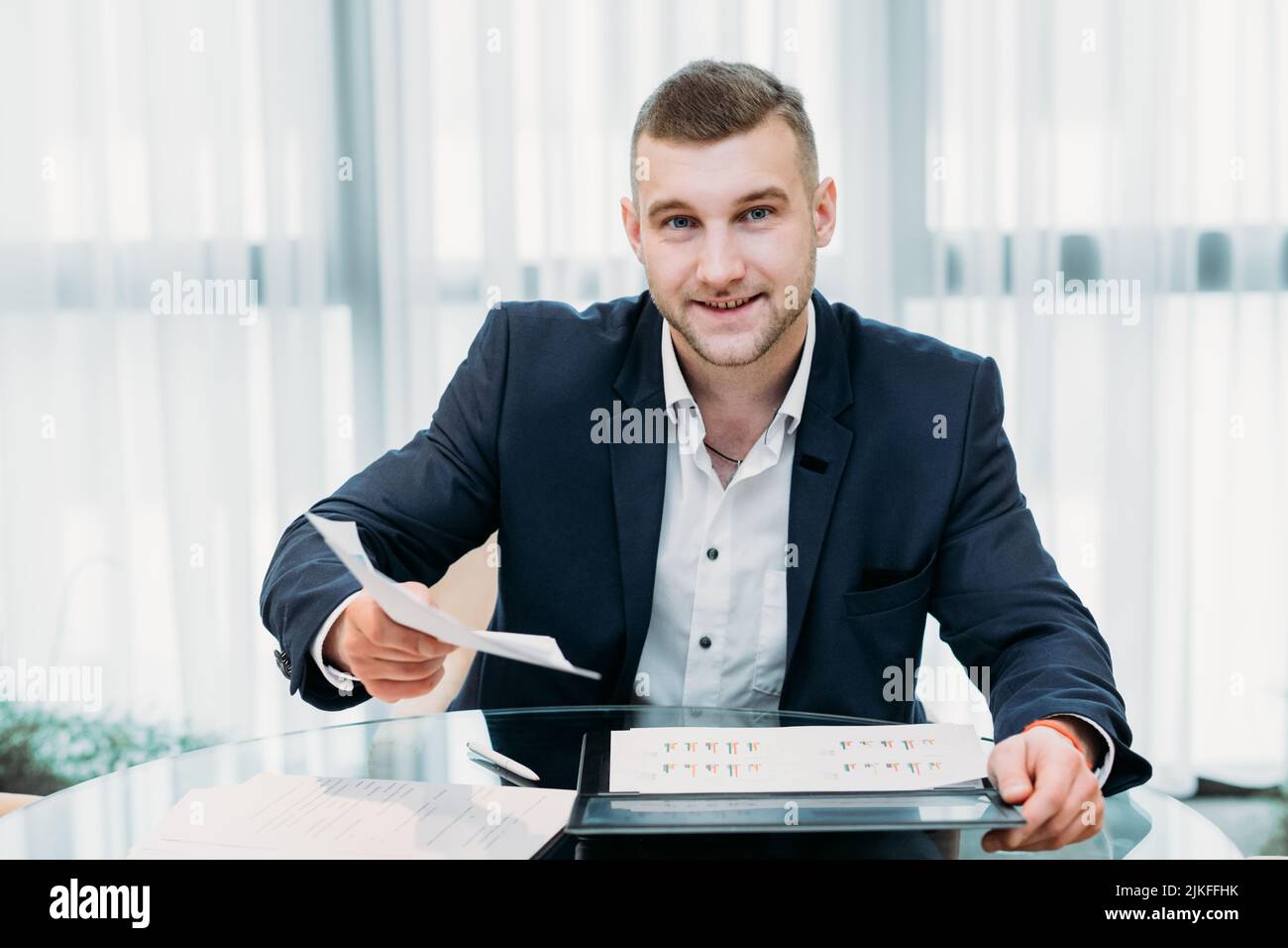 Job Interview Business man Lebenslauf Recruiter Büro Stockfoto