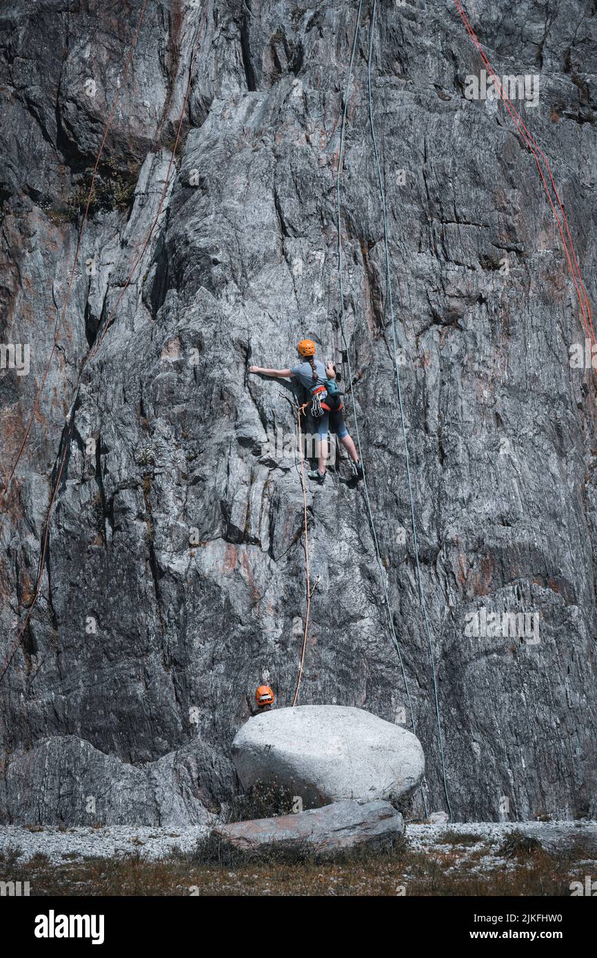 Les Gaillands Klettertraining für Anfänger in Chamonix, Frankreich Stockfoto