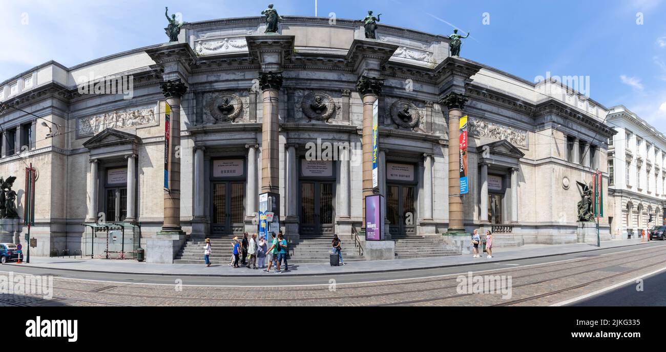 Brüssel, Belgien - 17. Juli 2018: Königliche Museen der Schönen Künste, Blick von der Rue de la Regence Stockfoto