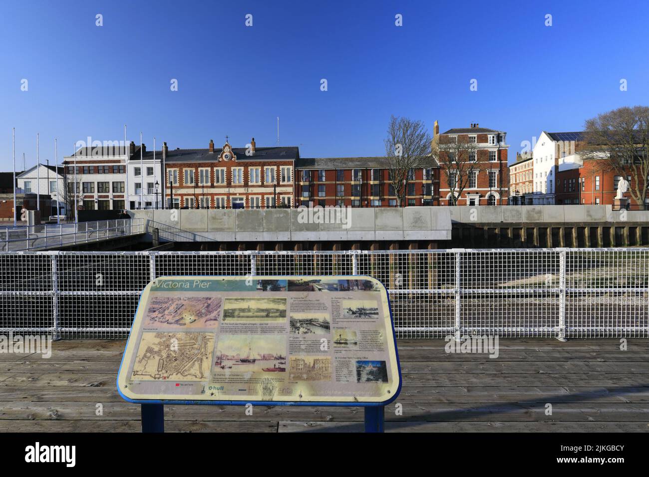 Architektur in Nelson Street, Hull Marina, Kingston-upon-Hull, East Riding of Yorkshire, Humberside, England, Großbritannien Stockfoto