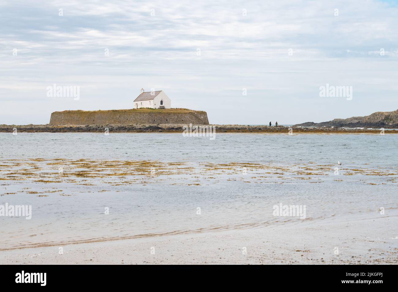 St Cwyfans Church - Kirche im Meer - Isle of Anglesey, Wales Stockfoto