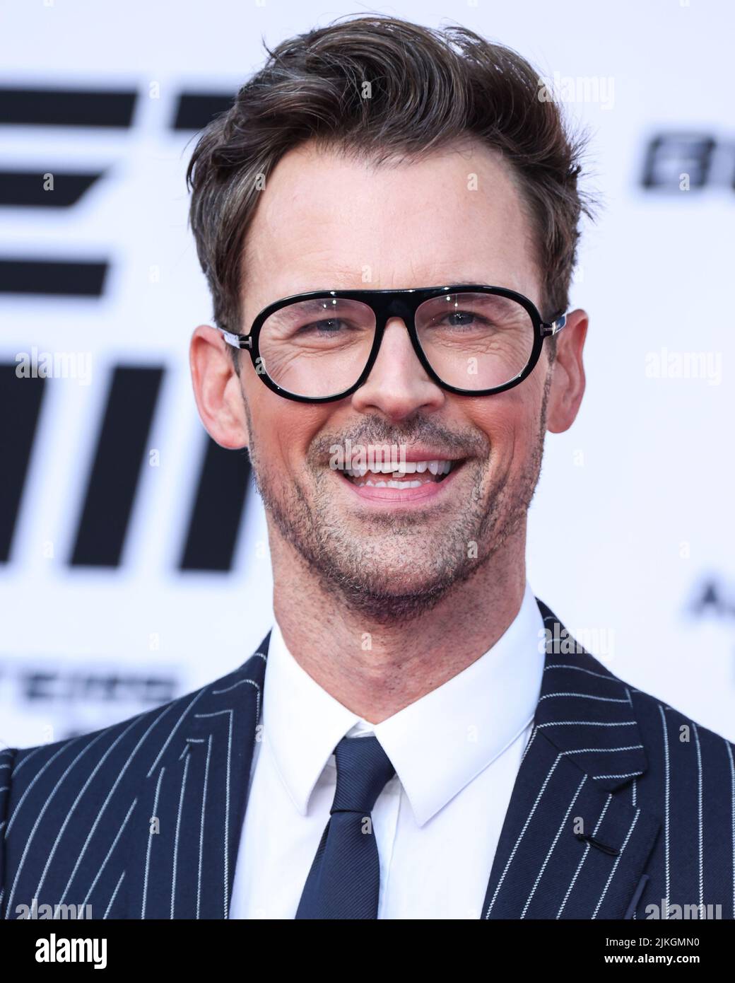 Westwood, Usa. 01. August 2022. WESTWOOD, LOS ANGELES, KALIFORNIEN, USA - 01. AUGUST: Brad Goreski kommt bei der Los Angeles Premiere von Sony Pictures 'Bullet Train' an, die am 1. August 2022 im Regency Village Theatre in Westwood, Los Angeles, Kalifornien, USA, stattfand. (Foto von Xavier Collin/Image Press Agency) Quelle: Image Press Agency/Alamy Live News Stockfoto