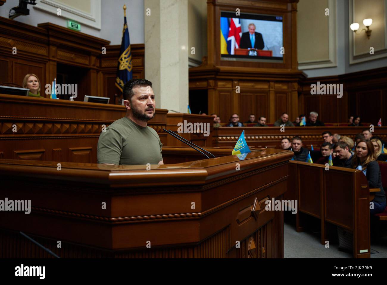 KIEW, UKRAINE - 03. Mai 2022 - der Präsident der Ukraine Wolodymyr Zelenskyy in der Werchowna Rada (Oberster Rat der Ukraine), Kiew, Ukraine. Im Stockfoto