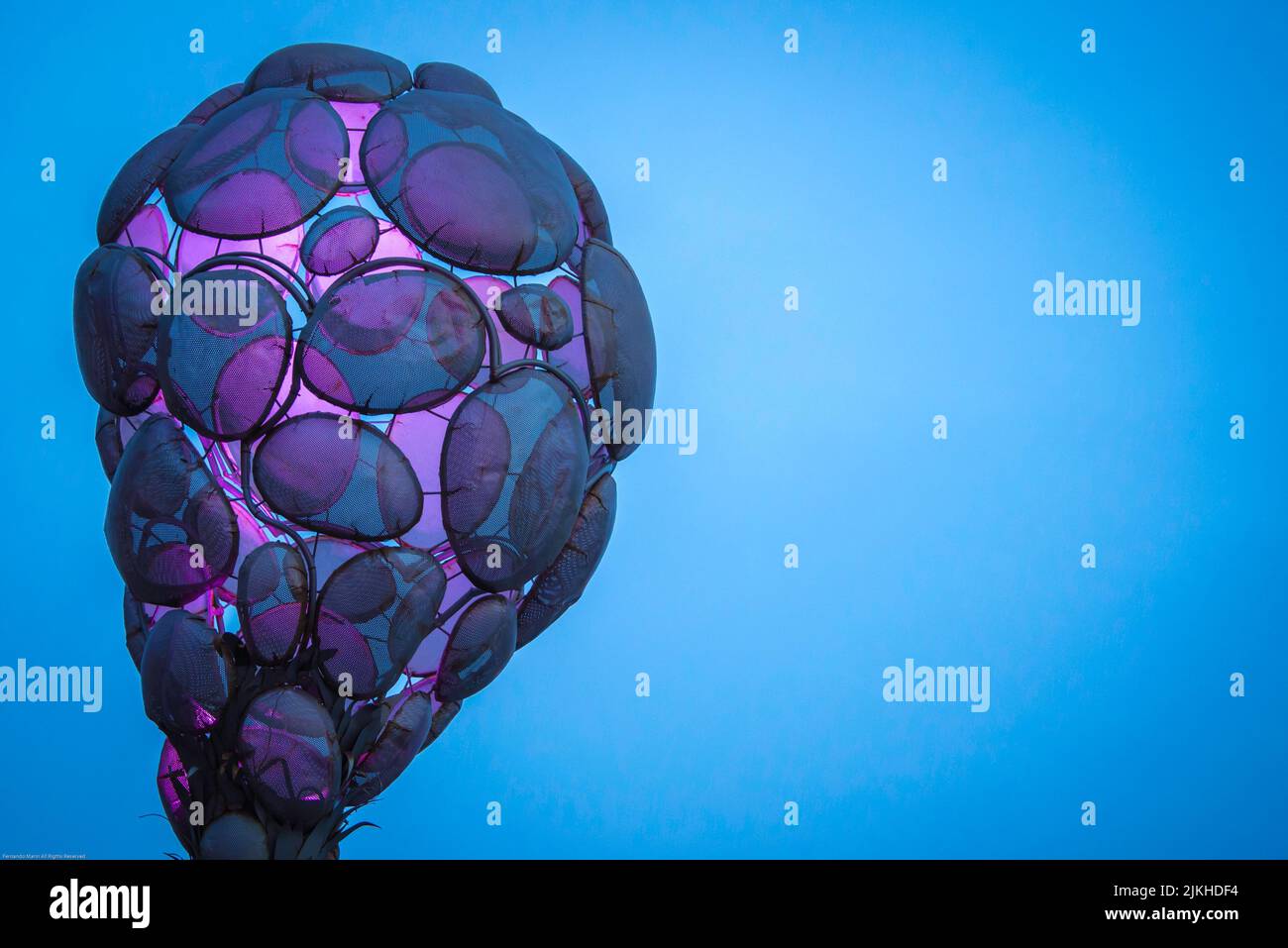 The Distillery Historic District Licht vor blauem Hintergrund, Toronto, Kanada Stockfoto The Distillery Historic District Licht vor blauem Hintergrund, Toronto, Kanada Stockfoto