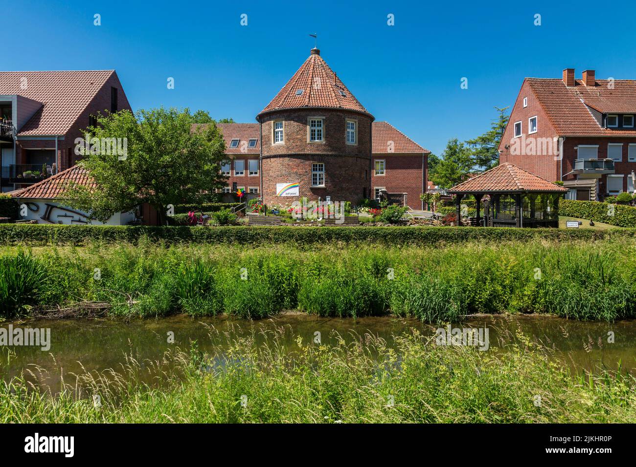 Deutschland, Coesfeld, Berkel, Baumberge, Münsterland, Westfalen, Nordrhein-Westfalen, Pulverturm Coesfeld auf der Berkel-Aue, ehemalige Stadtbefestigung, Backsteingebäude Stockfoto