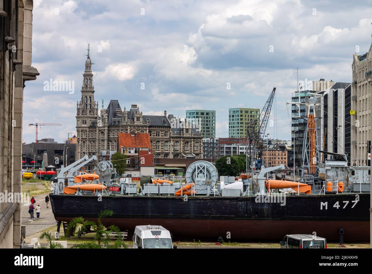 Schiffe dockten im Hafen von Antwerpen an der Schelde, Belgien, Europa Stockfoto