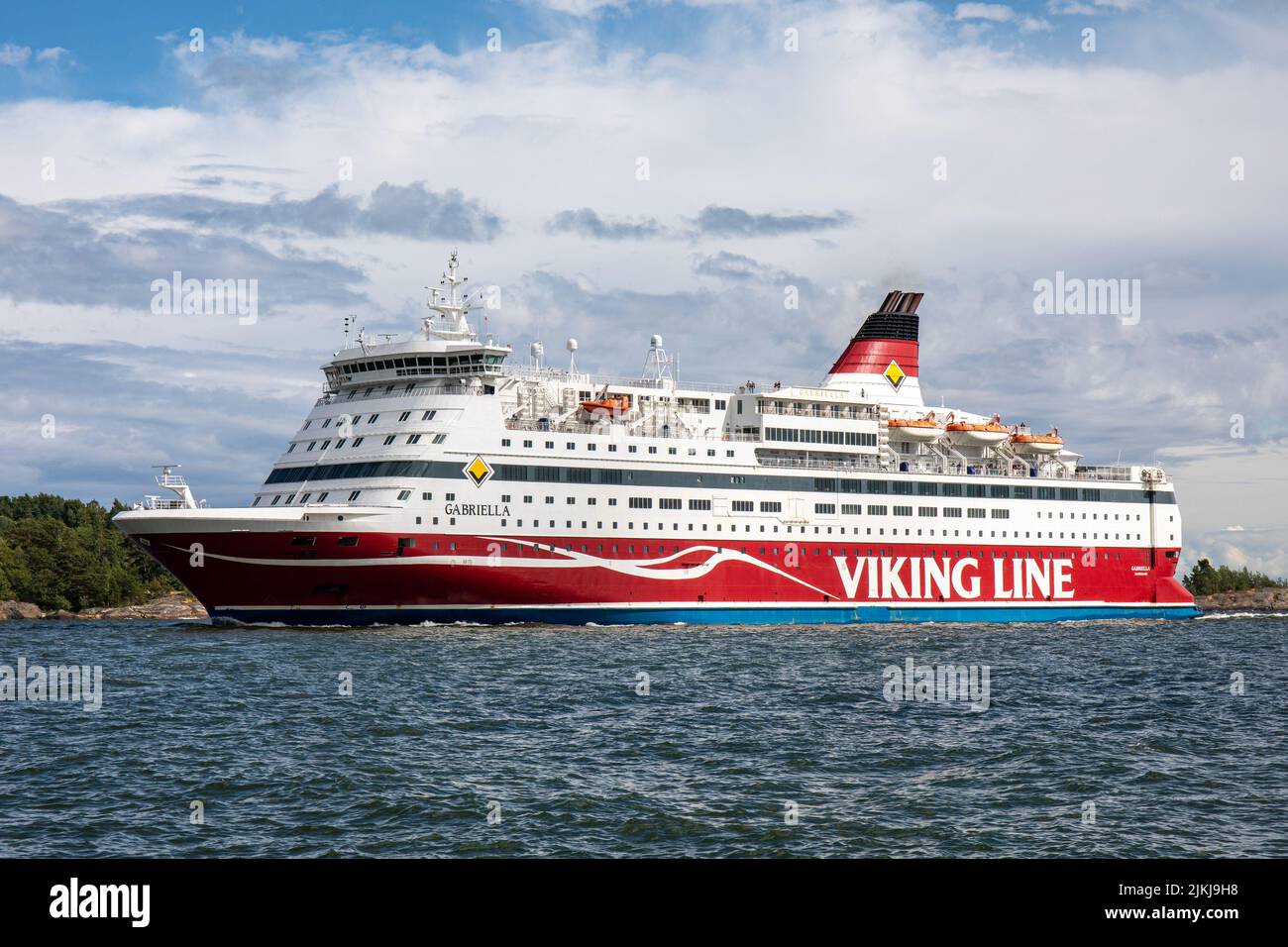 Das Kreuzschiff M/S Gabriella von der Reederei Viking Line nähert sich Helsinki, Finnland Stockfoto