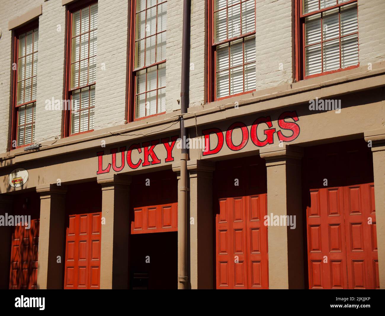 Die beliebten Lucky Dog Hotdog Stände befinden sich rund um das French Quarter von New Orleans Stockfoto