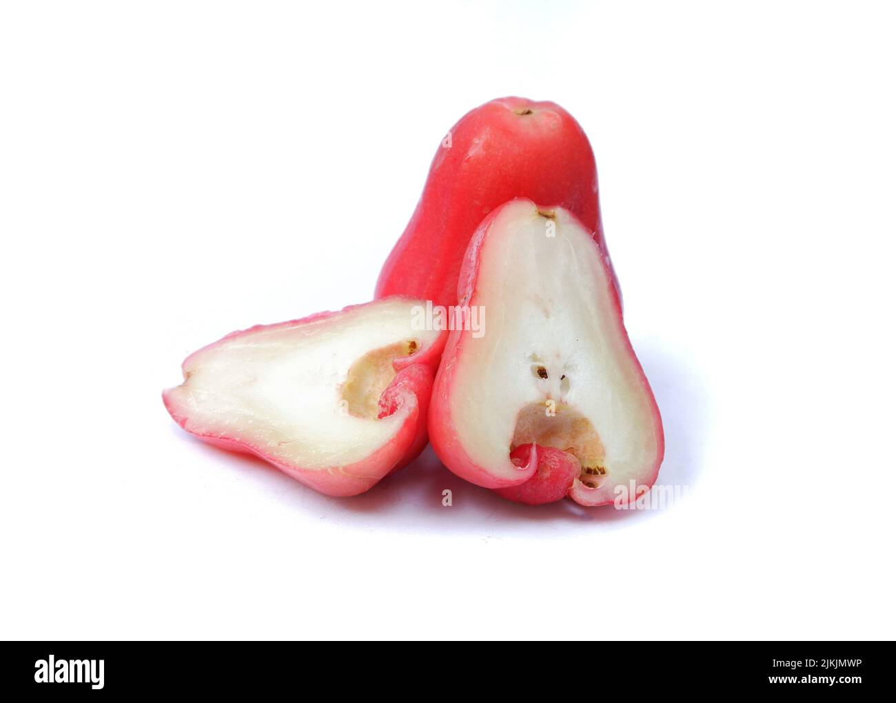 Rosenapfel oder Wasserguava isoliert auf weißem Hintergrund Stockfoto