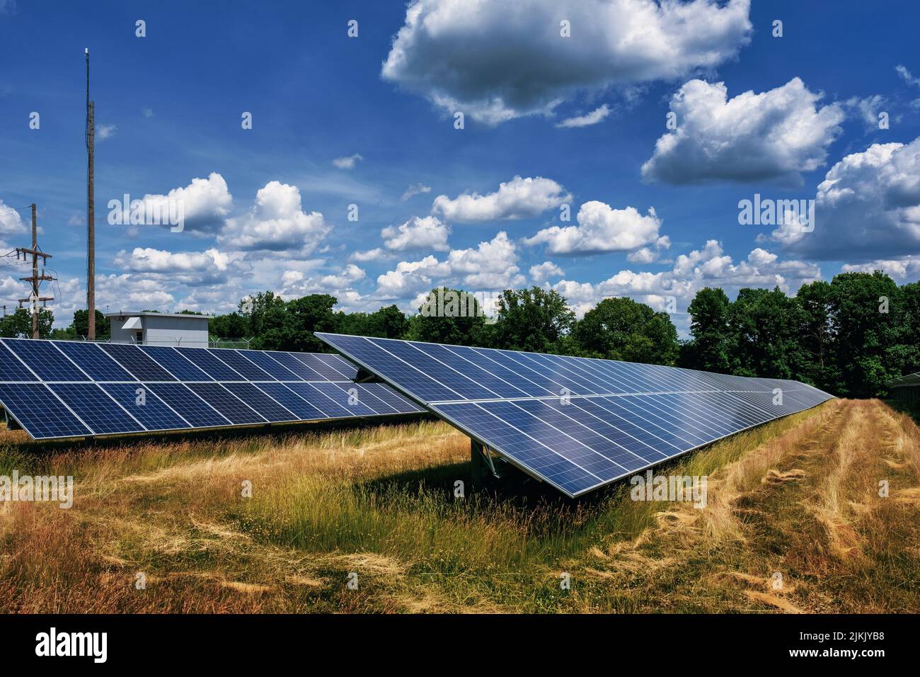 Solarmodule im Turill Solar Plant, Lapeer, Michigan, USA Stockfoto