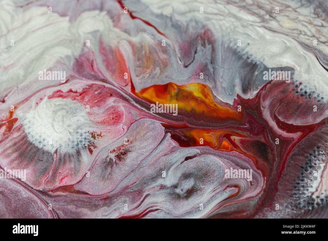 Die abstrakte Malerei mit Acryl mit Fluid Pour Stockfoto