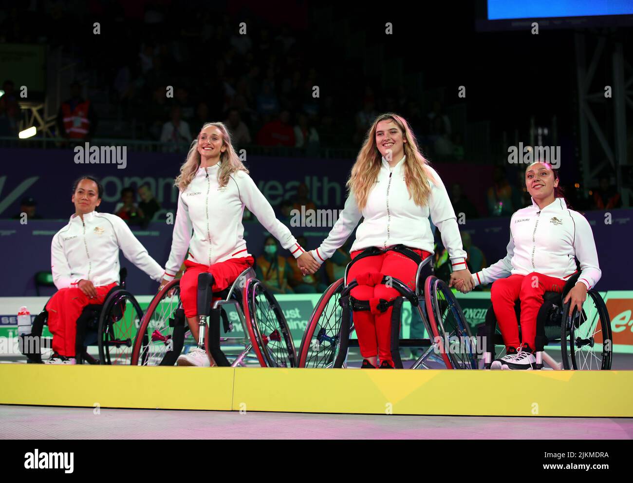 Team England nach dem Bronzemedaillengewinnerin beim 3x3 Wheelchair Basketball Women - Bronze Medal Game in Smithfield am fünften Tag der Commonwealth Games 2022 in Birmingham. Bilddatum: Dienstag, 2. August 2022. Stockfoto