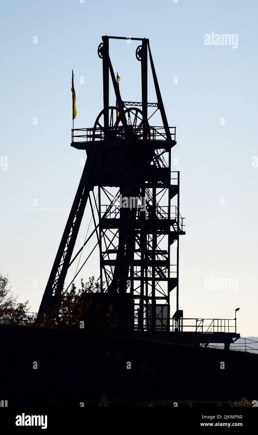 Eine Scherenschnitt-Aufnahme der Kupferschiefermine in Wettelrode, Sachsen-Anhalt, Deutschland Stockfoto