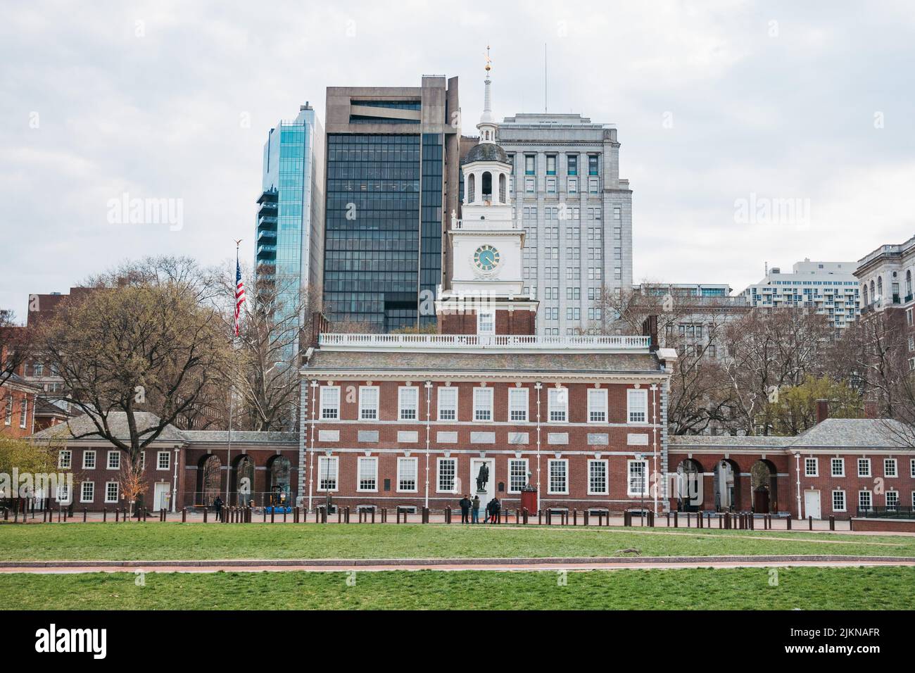 Independence Hall und Park in Philadelphia, PA Stockfoto