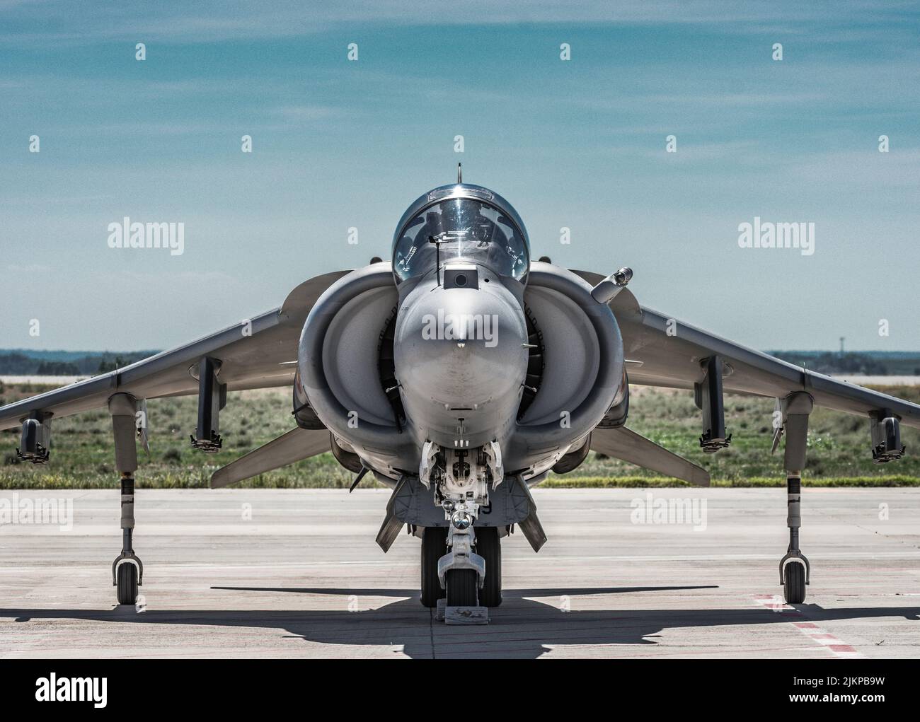 Klassische Armee Flugzeug in der Show. AV-8B HARRIER II Stockfoto