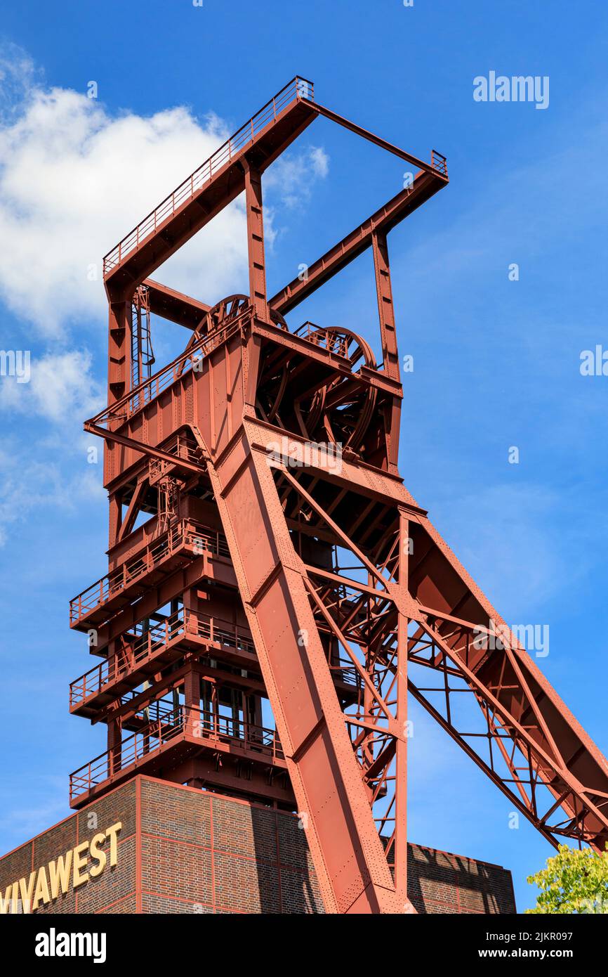 Zeche Nordstern, ehemaliges Steinkohlebergwerk mit Schachtwickelturm in Gelsenkirchen Horst, NRW, Deutschland Stockfoto