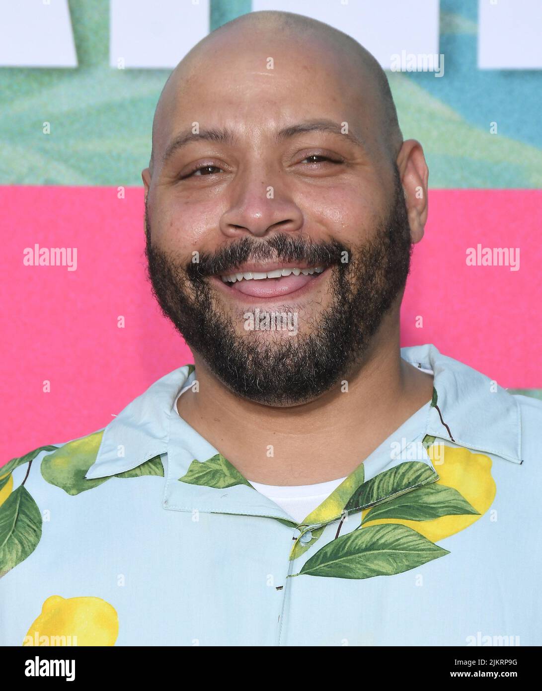 Los Angeles, USA. 02. August 2022. Colton Dunn kommt bei der OSTERSONNTAGSPREMIERE von Universal Picturs an, die am Dienstag, dem 2. August 2022, im TCL Chinese Theatre in Hollywood, CA, stattfand. (Foto: Sthanlee B. Mirador/Sipa USA) Quelle: SIPA USA/Alamy Live News Stockfoto