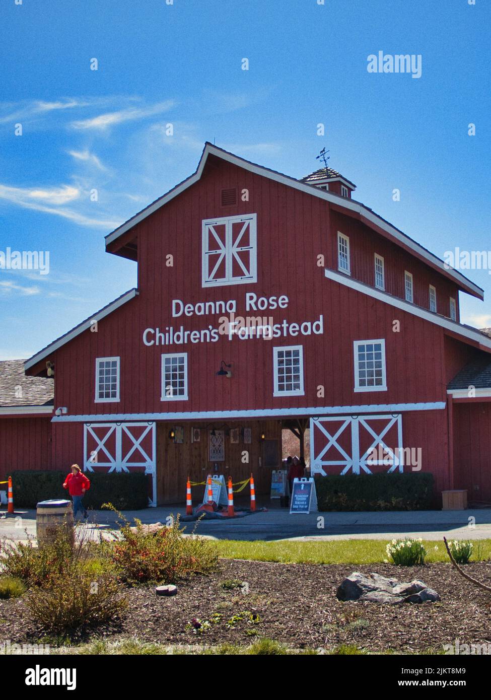 Eine vertikale Aufnahme des Deanna Rose Children's Farmstead im Overland Park. Kansas, USA. Stockfoto