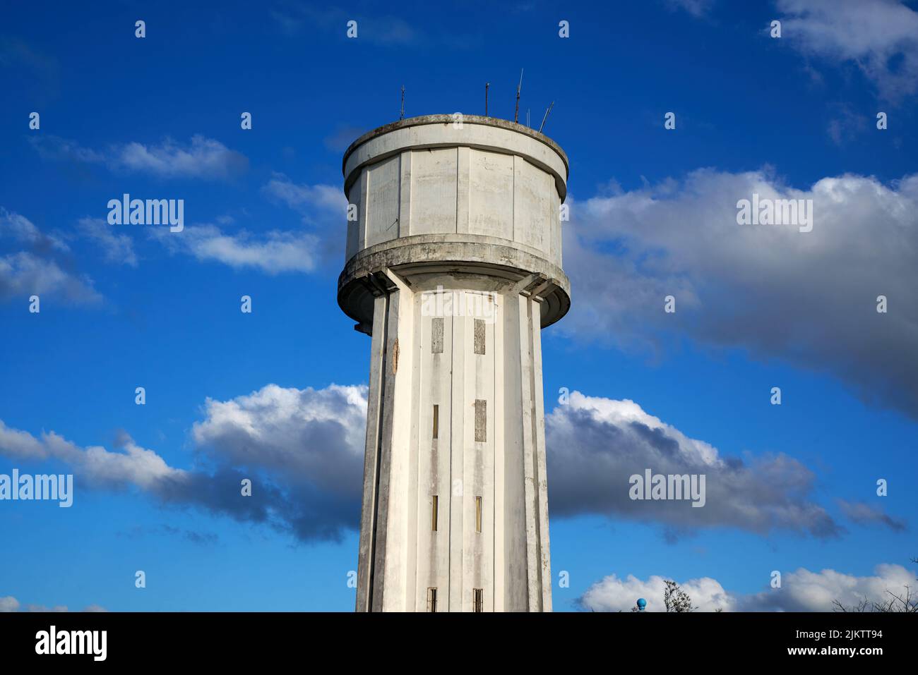 Nahaufnahme des Wasserturms in Nassau, Bahamas Stockfoto