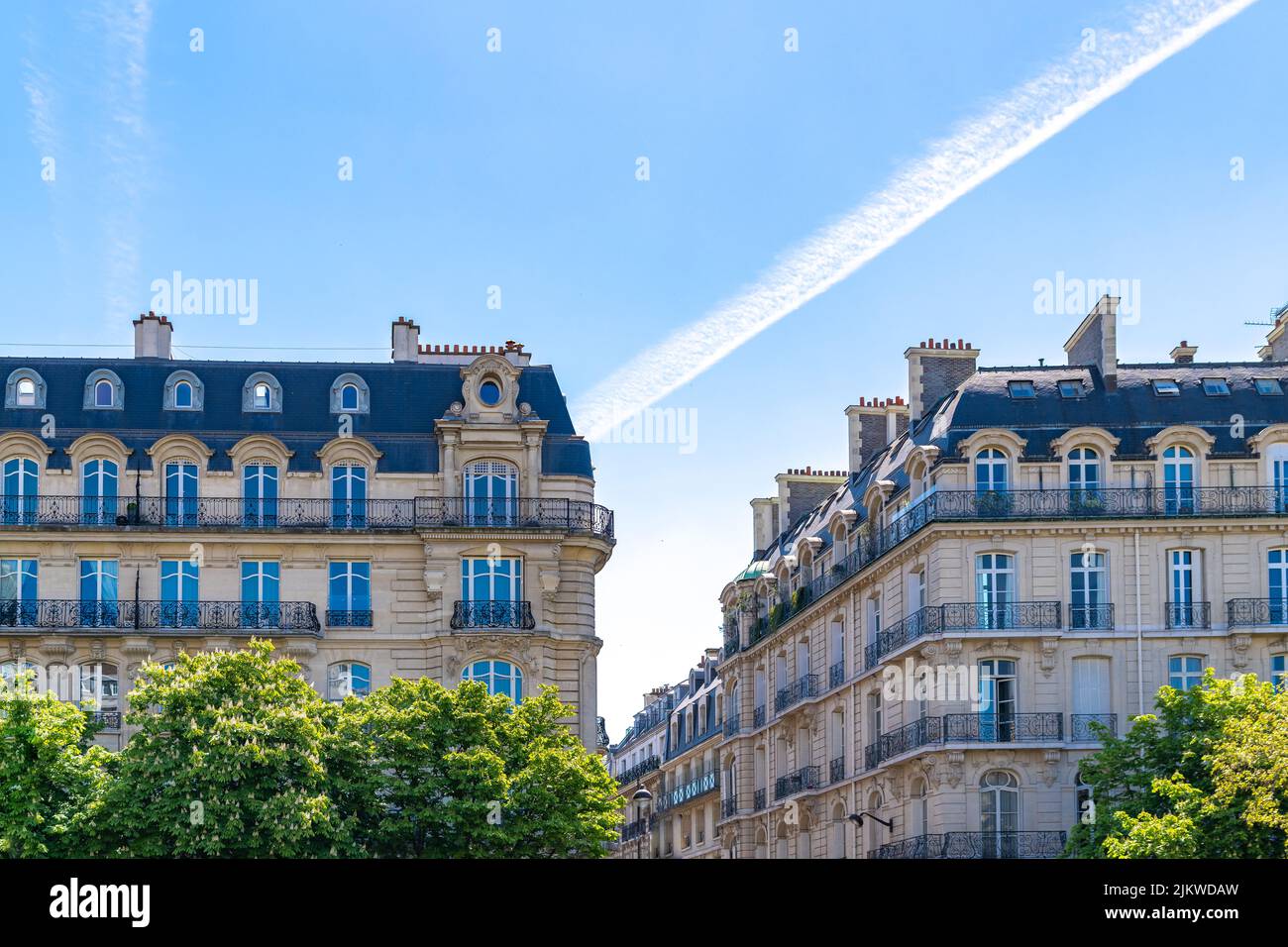 Paris, schöne Gebäude im 16. Arrondissement, Boulevard de Beausejour, ein gehobenes Viertel Stockfoto