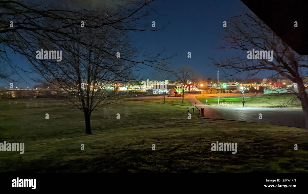 Langzeitbelichtung von altavista in der Nacht aus dem Englischen Park Stockfoto