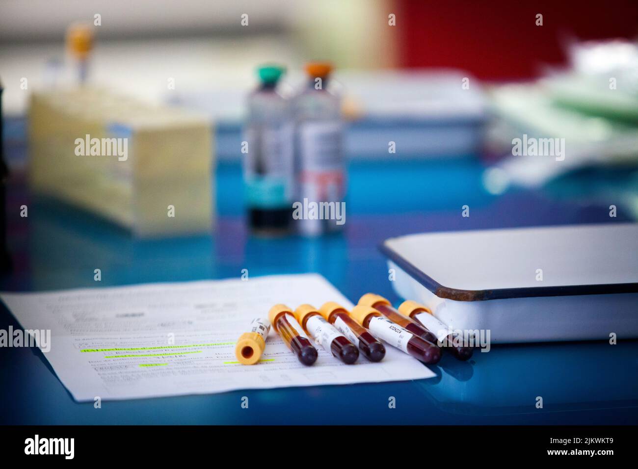 Labor für Krankenhausbiologie: Empfang von Blutproben: Stockfoto