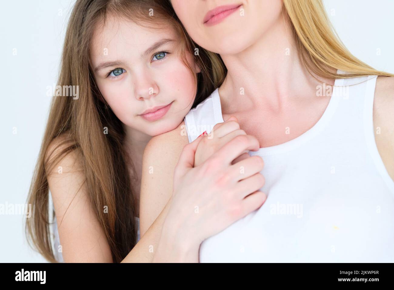 Familie Liebe Bindung Mutter Tochter enge Beziehung Stockfoto