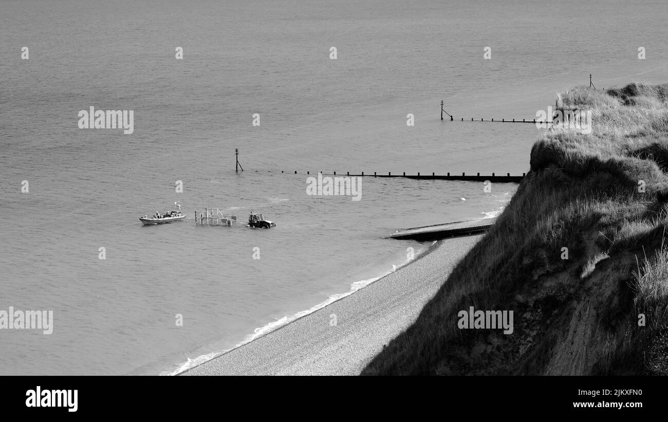 Eine Graustufenaufnahme der Küstenstadt Sheringham Stockfoto