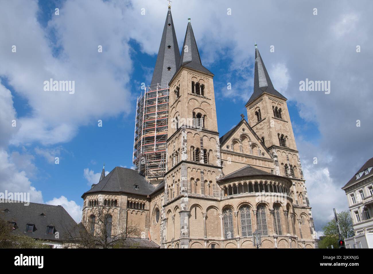 Bonner Minister oder Münster wird in Bonn eine alte Kirche genannt Stockfoto