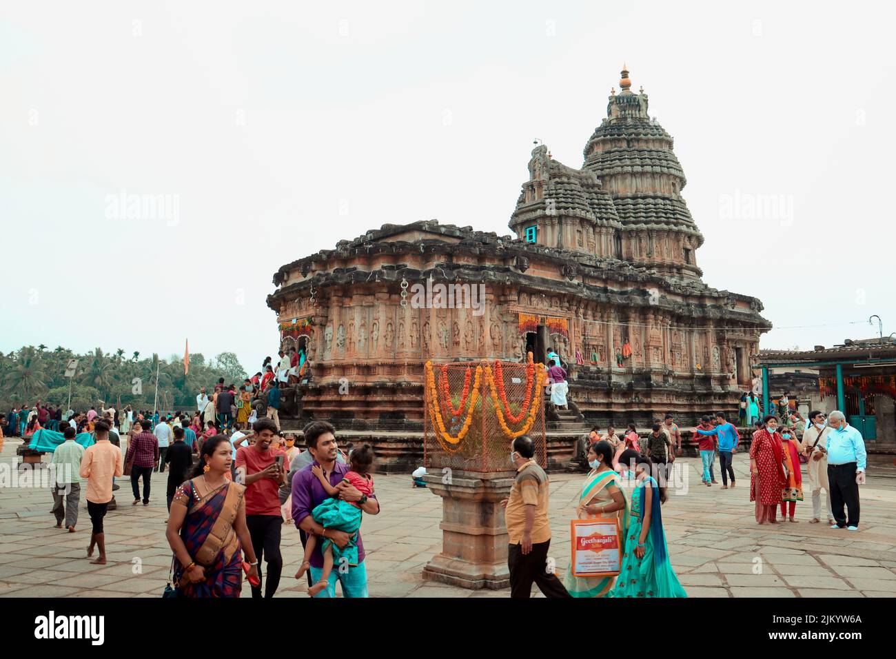 Der Sharada- oder Sharadamba-Tempel am Tag des Dasara- oder Dussehra-Festivals. Stockfoto