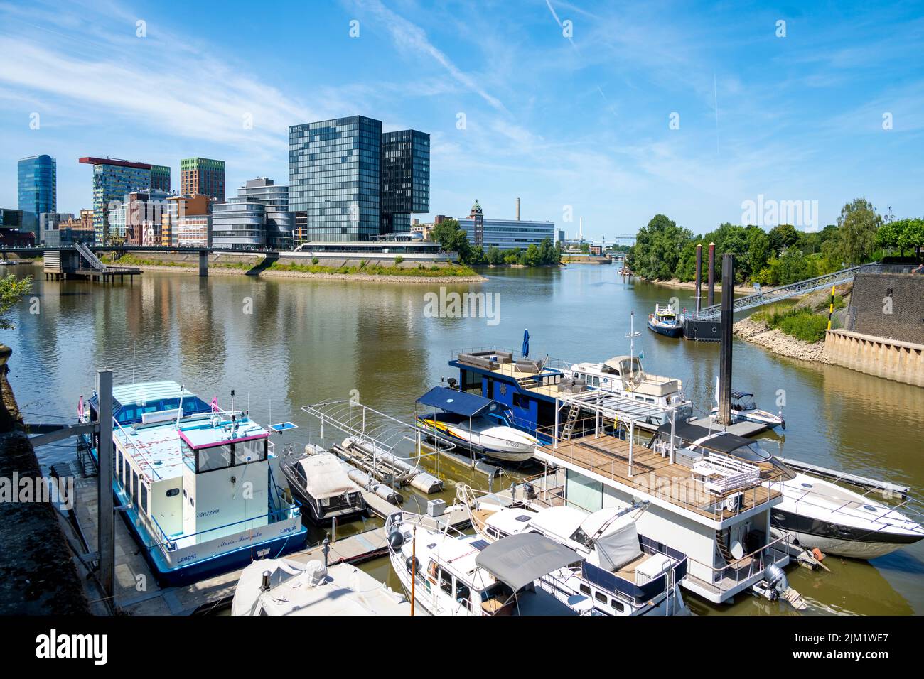 Deutschland, Düsseldorf, Medienhafen, Marina Düsseldorf Stockfoto