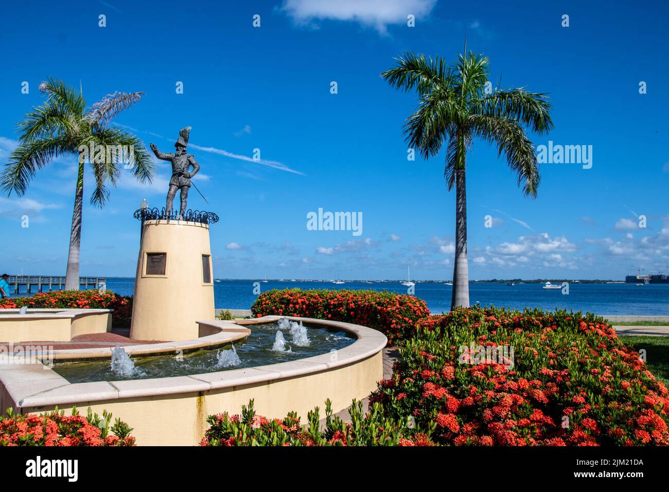 Punta Gorda, Florida, Ponce de Leon Statue Fountain mit Blick auf den Peace River im Hafen von Charlotte County Stockfoto