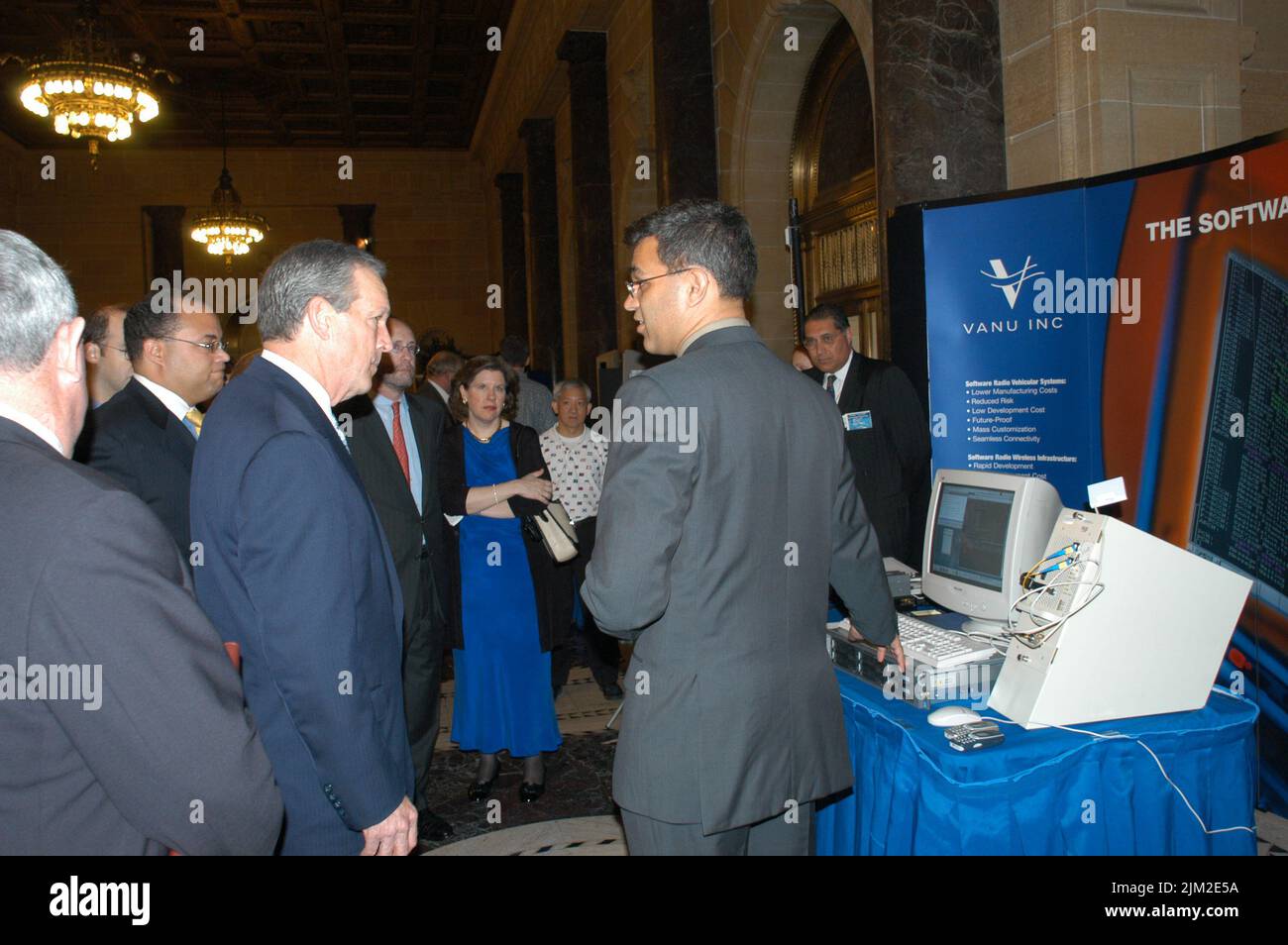 National Telecommunications and Information Administration - SEKRETÄR DONALD EVANS REDE NTIA FCC WIRELESS TECH EXPO Stockfoto