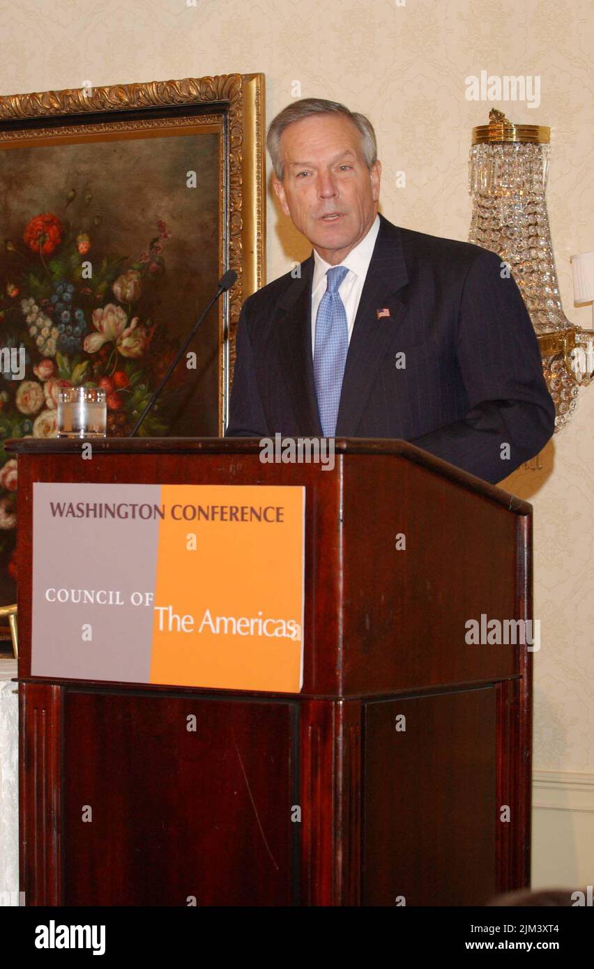 Büro des Sekretärs - PRÄSENTATION VON SEKRETÄR DONALD EVANS VOR DEM RAT DER VEREINIGTEN STAATEN Stockfoto